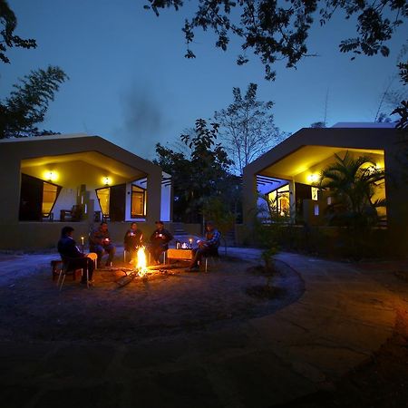 Mogli Resort Канга Екстер'єр фото